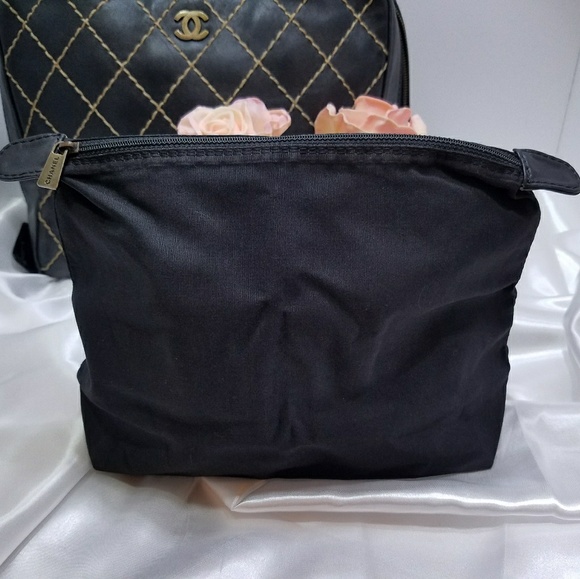 ⚠️SOLD⚠️ Chanel Wild Stitch Bowler - Picture 5 of 8